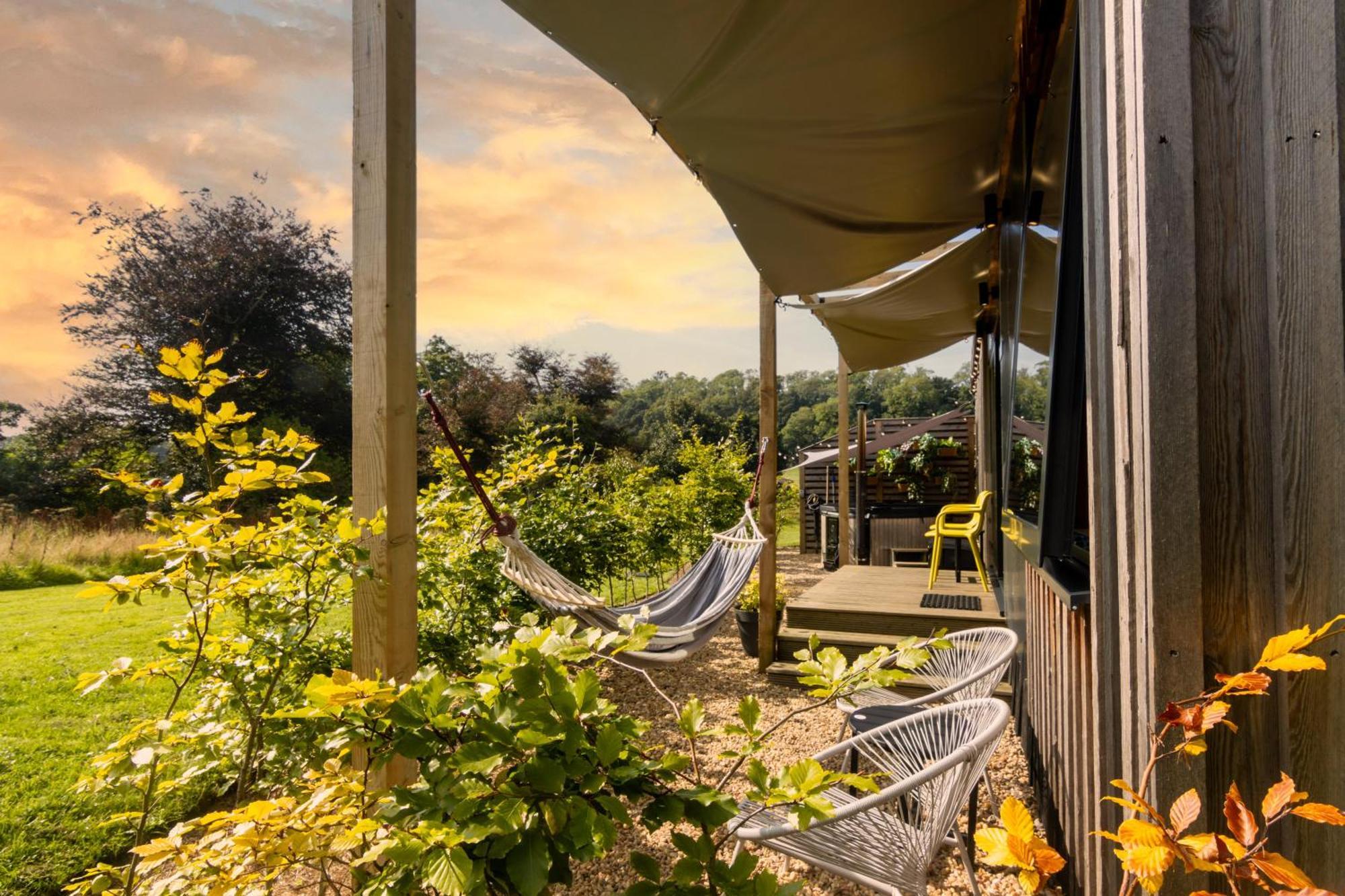 The Hive - Unique Hot Tub Cabin In Millport Extérieur photo